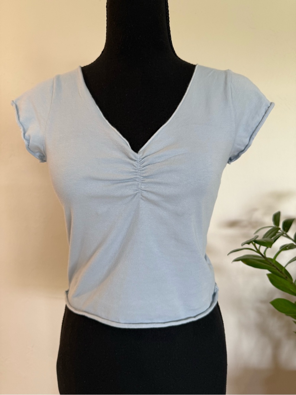 John Galt Light Blue Ruched V-Neck Crop Top Size M / US 8